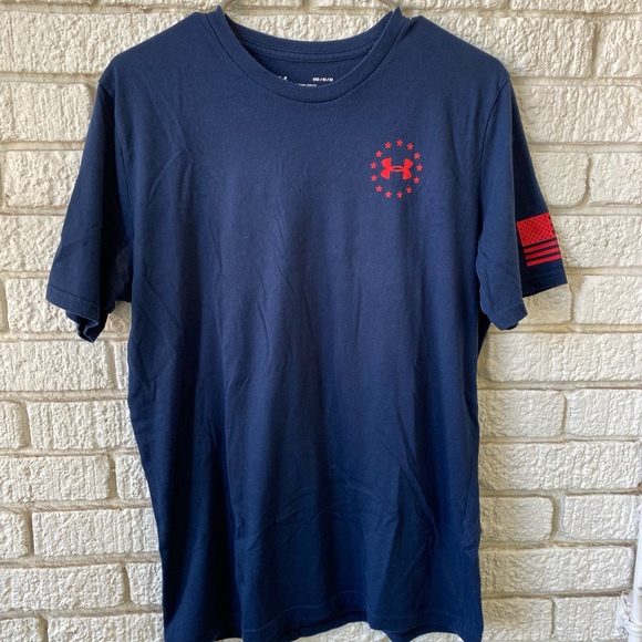 Under Armour T-Shirt - Picture 1 of 2